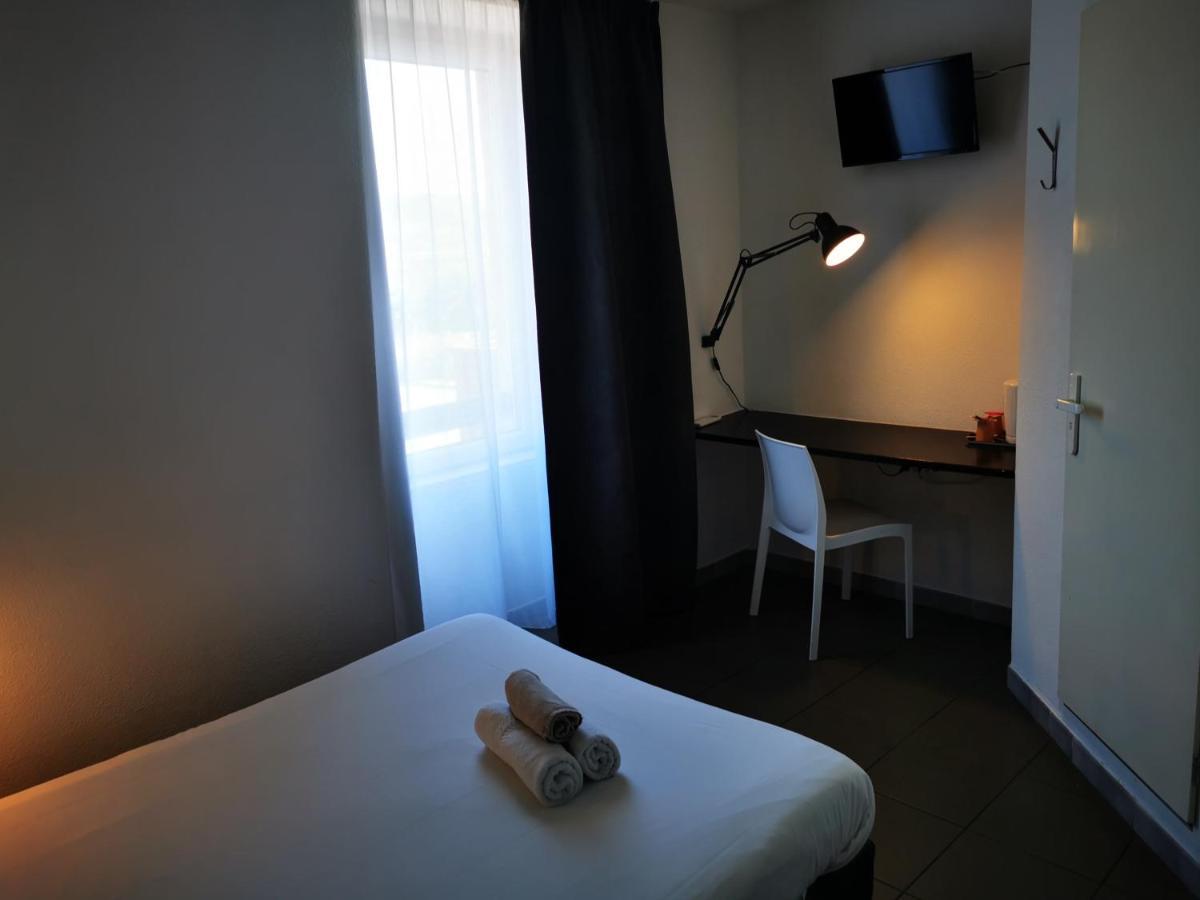 Hotel Le Ponson 오브나 외부 사진