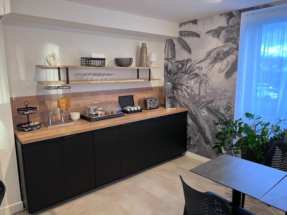 Hotel Le Ponson 오브나 외부 사진