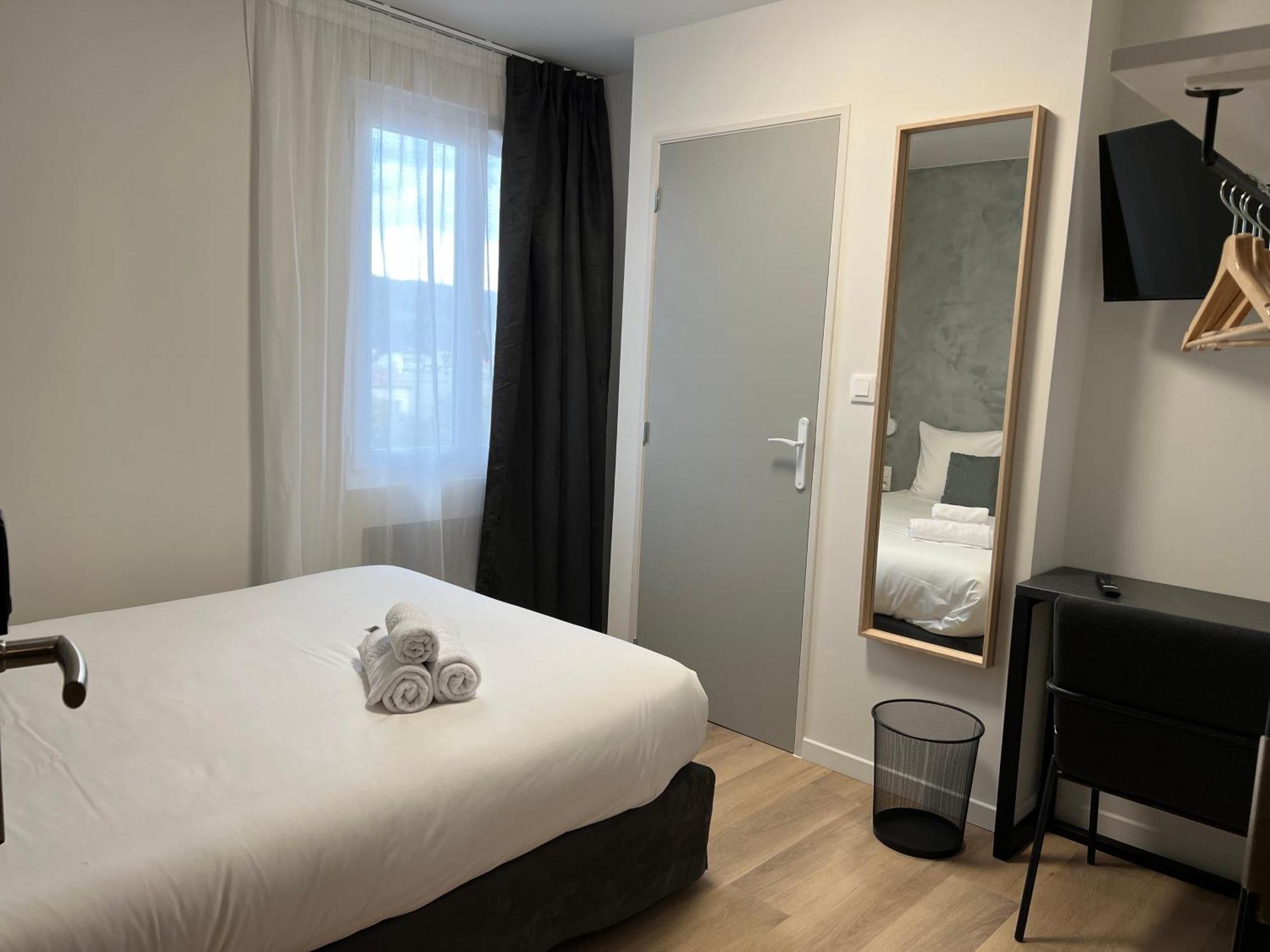 Hotel Le Ponson 오브나 외부 사진