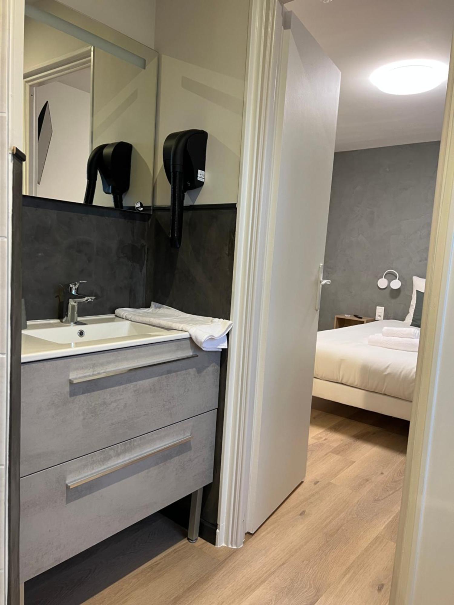 Hotel Le Ponson 오브나 외부 사진